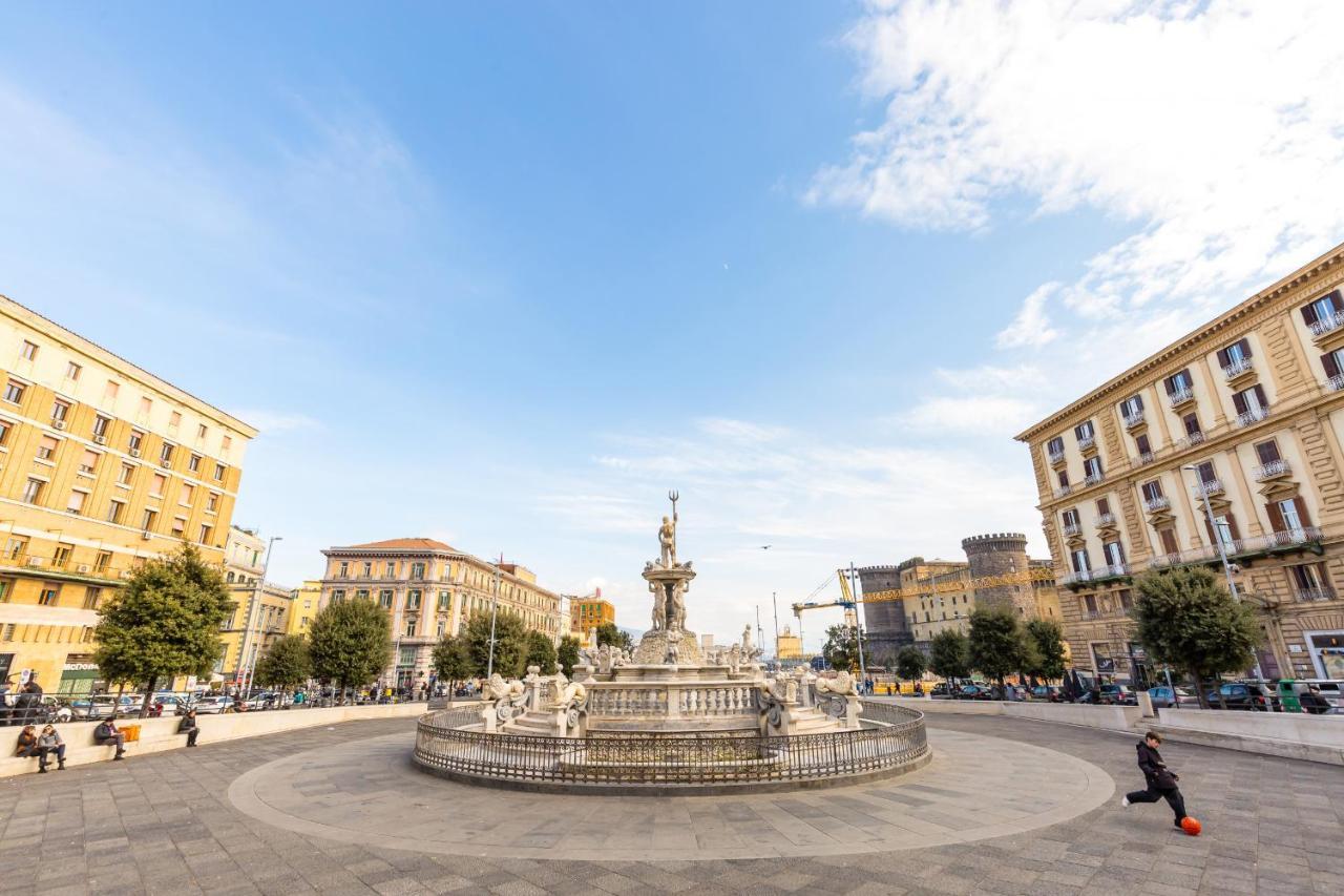 Piazza Municipio Apartments By Wonderful Italy Napoli Eksteriør bilde